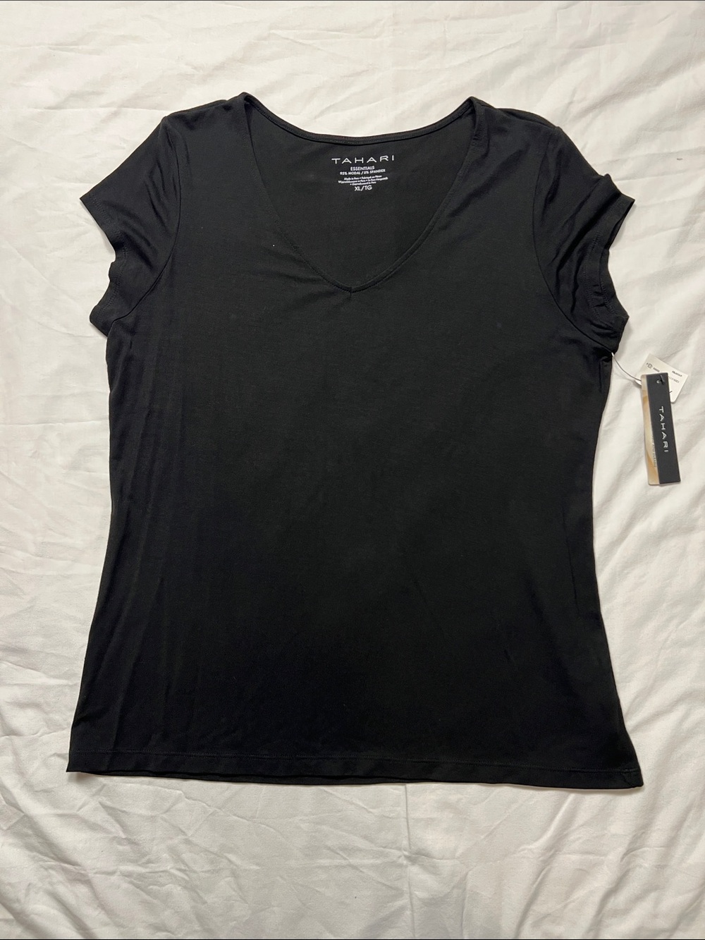 Tahari Black V-Neck Short Sleeve Tee